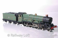 Period 3 Castle Class "Clun Castle" 7029 in GWR Green By Wrenn W2247