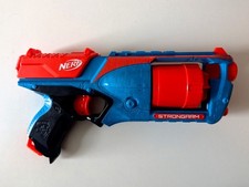 Nerf N-Strike Strongarm