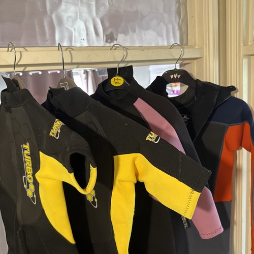 Wetsuits joblot bundle 4 - joblot,