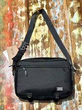 Burberry Light messenger Bag -