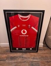 Signed Framed Wales Rugby Jersey Framed 2024 Autumn Series Squad
