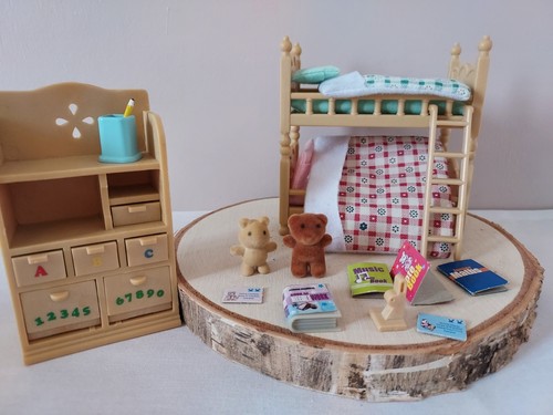 Sylvanian families - families,