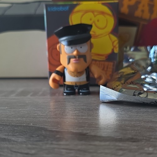 Kidrobot south park slave - south, mr.