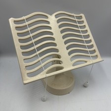 VICTOR ENGLAND Robert Welch Cast Iron Cookbook Stand Cream/White Book Stand