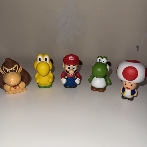 Super mario bros mini figure - mario,