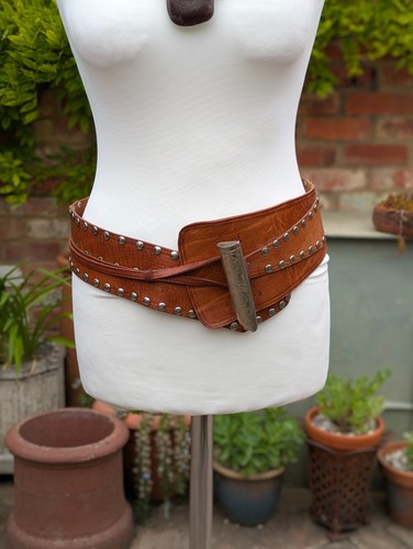 Anthropologie rare wide - rare,
