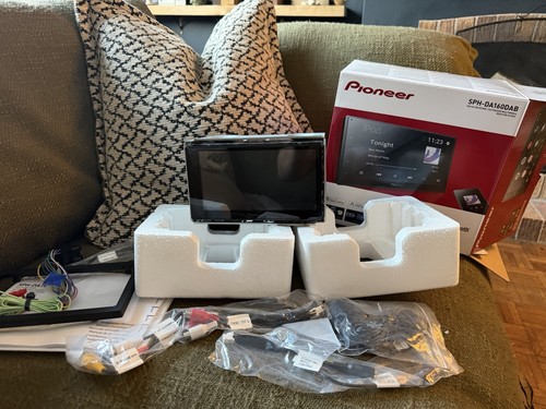 Pioneer double din - din, stereo