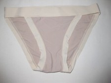 Finetoo contrast trim string