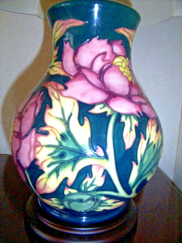 Moorcroft lamp and shade peony - moorcroft,