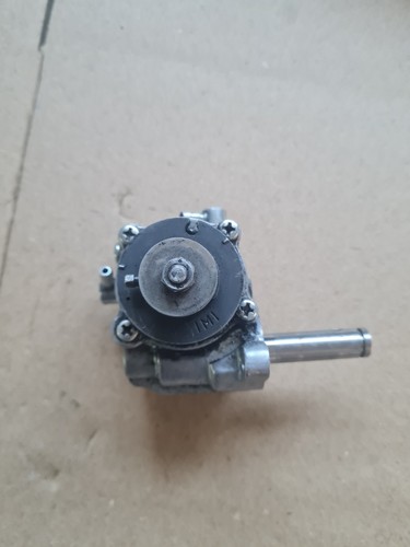 Yamaha rd250lc 4l1 - oil, pump