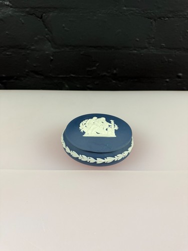 Wedgwood jasper ware - jasper,