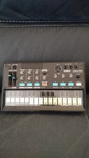 Korg Volca FM Digital FM Synthesizer/Sequencer