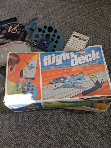 Vintage 1970s airfix - airfix, flight
