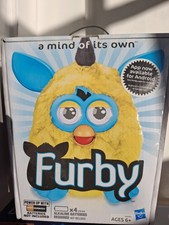 Rare Furby Yellow / teal Hasbro LIGHTNING ZAP 2012 New in sealed box LED Eyes