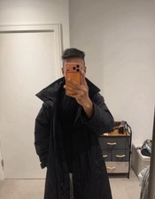 Uniqlo Men’s Coat Medium