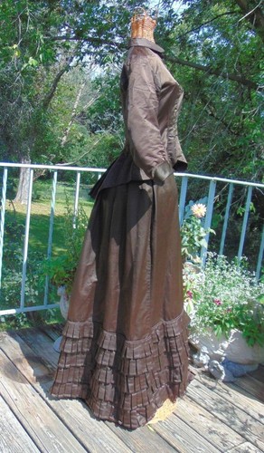 Antique victorian brown silk - brown,