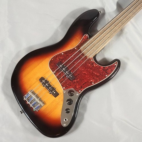 Squier fender classic vibe - by, fender classic