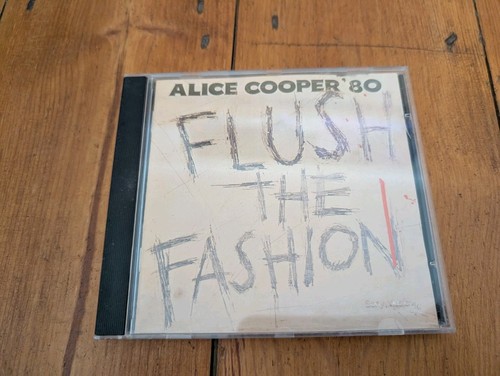 Alice cooper flush - :,
