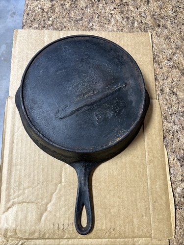 Gate mark cast iron skillet - #8,