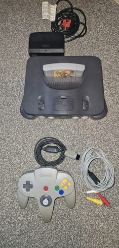 Nintendo bundle console - 64,