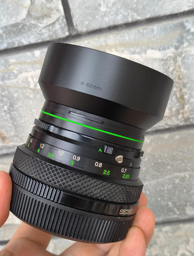 62mm threaded metal lens hood - 62mm,