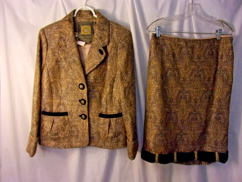 Vintage debbie shuchat gold - debbie,