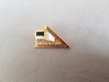 Pin's Truck / Truck - RENAULT