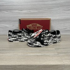 Vans Black Authentic Opening