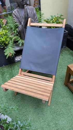 Two low futon - low,