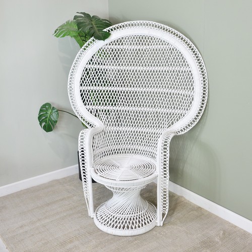Large white biba style rattan - style,