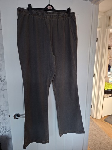 Bnwot ladies plus size - size, 26