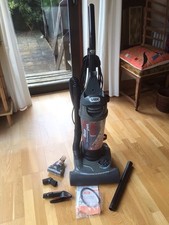 VAX UPRIGHT VACUUM CLEANER