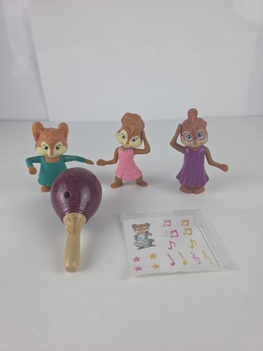 Alvin and the chipmunks girls - alvin,