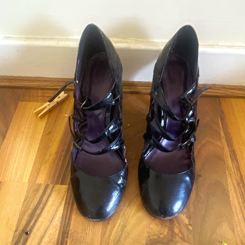 Women black patent leather - women’s,
