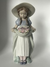 Lladro Bountiful Blossoms Girl