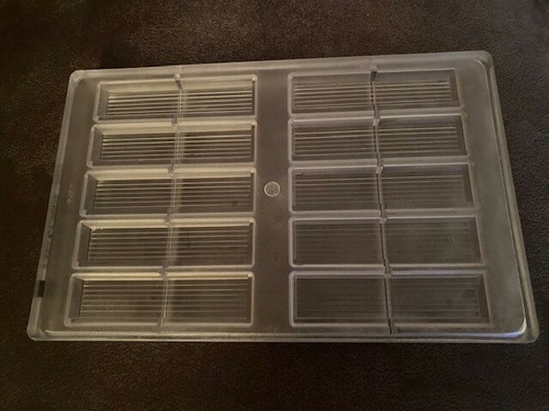 Polycarbonate chocolate mould