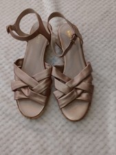 NINE WEST WOMENS SANDAL SIZE 6
