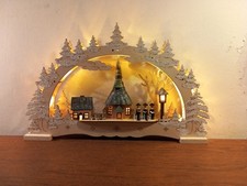 WOODEN GERMAN CHRISTMAS SCENE