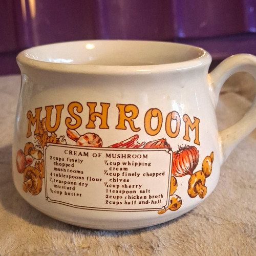 Vintage retro cream - vintage/retro, of