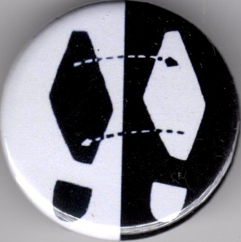 2tone feet pin - 2tone, badge