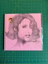 RAYE GENESIS SIGNED DELUXE