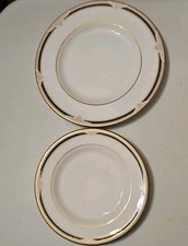 ROYAL Doulton Forsyth Salad Plate Set of 2 & Bread Plate Set Of 2