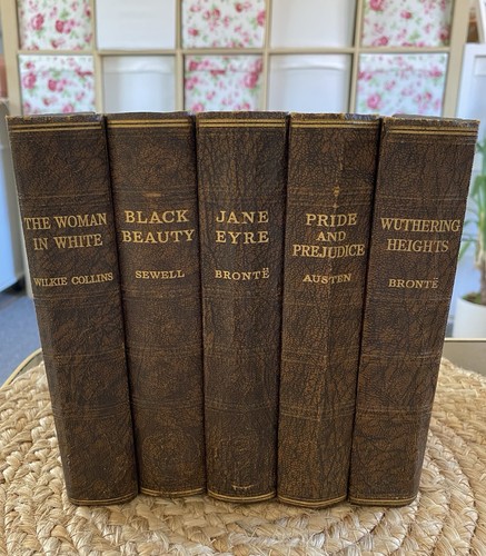 Set vintage hardback - 5,