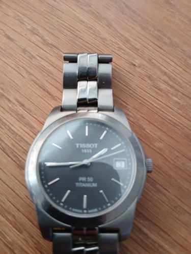 Tissot titanium quartz - pr,