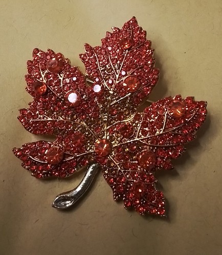Beautiful rhinestone maple - beautiful,