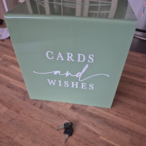 Wedding card box - keys.,