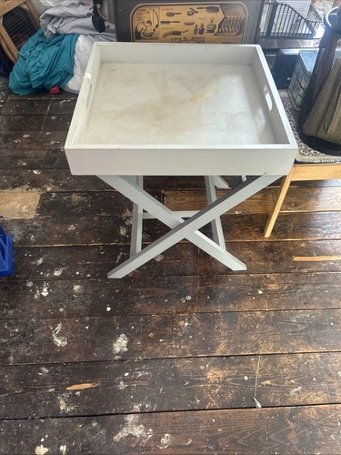 Needs upcycling restoring - needs,