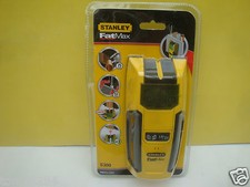 STANLEY S300 STUD FINDER