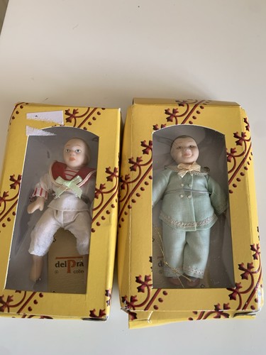 2dolls house children - house,