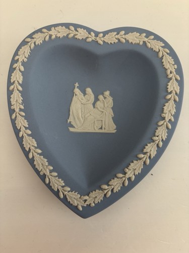 Wedgwood blue jasperware - wedgwood,